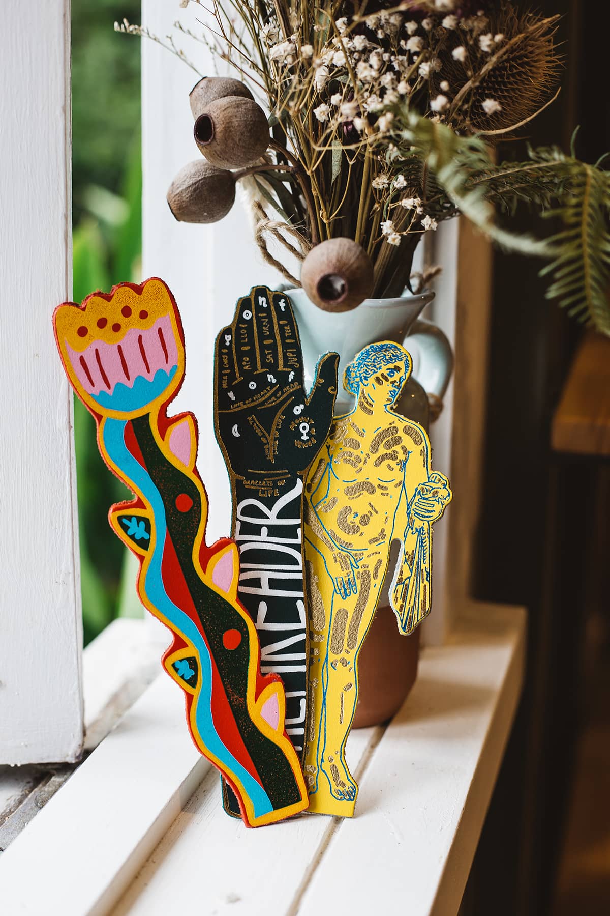 Àine & Co. bookmarks in flower, hand and Aphrodite