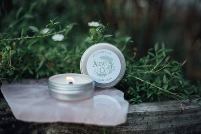 Àine & Co. Tea Light Tin with a wooden wick in scent Samhain