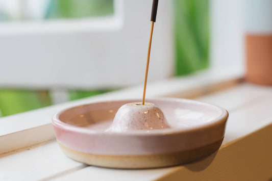 Àine & Co. ceramic Incense Holder in light pink