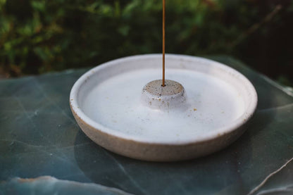 Àine & Co. ceramic Incense Holder in white